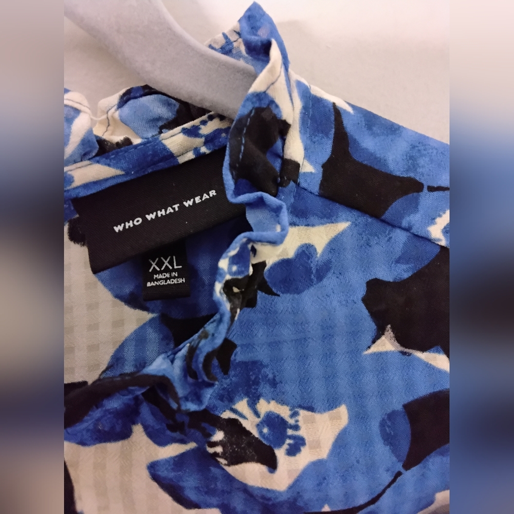 Who What Wear Blue and White Boxy Blouse with Peter Pan Collar - Picture 4 of 8